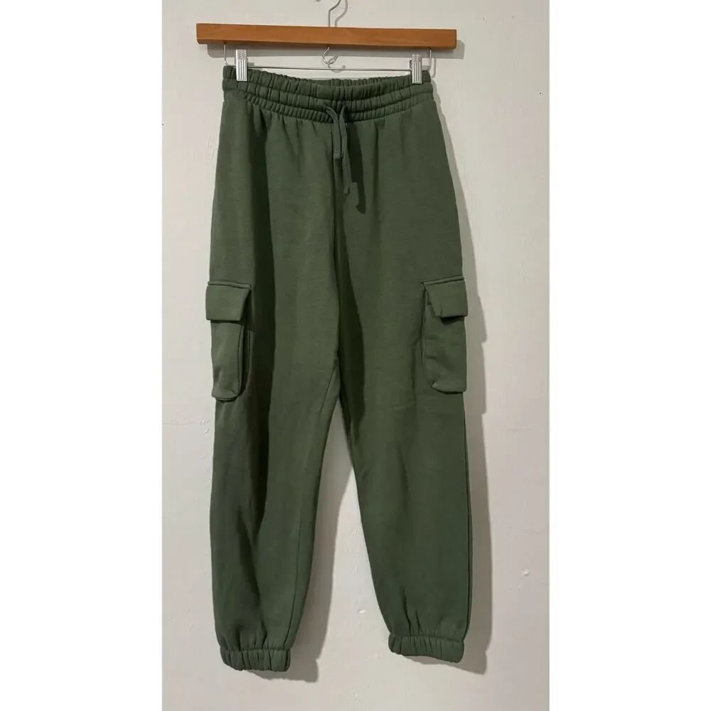 Zara green cargo sweatpants M